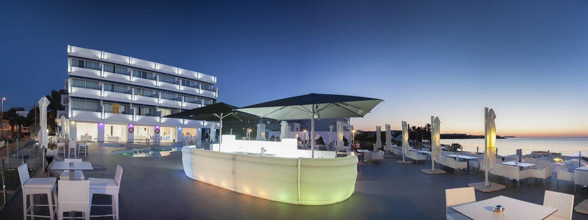 Marina Playa - Adults Only Appartamento Sant Antoni de Portmany