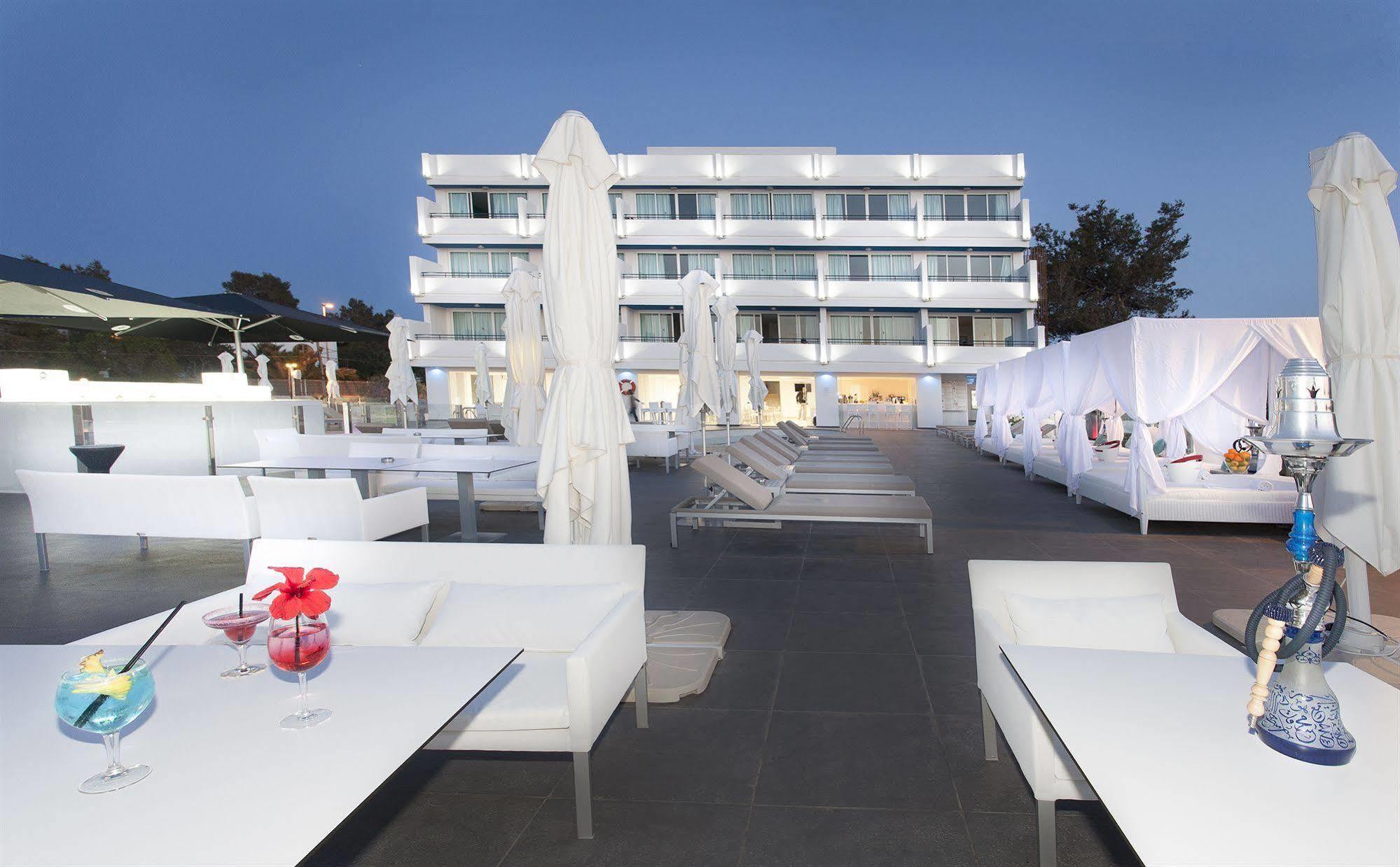 Appartamento Marina Playa - Adults Only Sant Antoni de Portmany